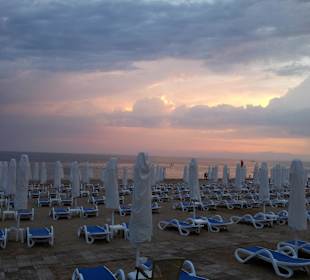 Kein Regen nur Blitze am Himmel