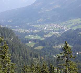 Blick vom Heuberg ins Walsertal