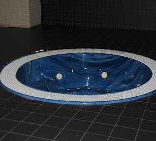 Jacuzzi