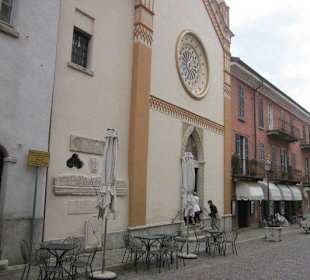 Fußgängerzone in Menaggio