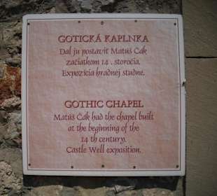 Hinweis auf die gotische Kapelle