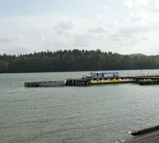 Przystań kajakowa, rowerów wodnych i łódek