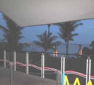 Blick auf Sentosa an der Station