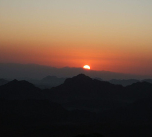 Sonnenaufgang am Mosesberg