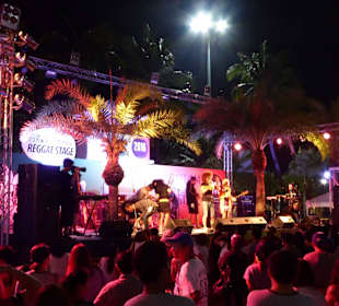 Eine der Hauptbühnen, Reggae