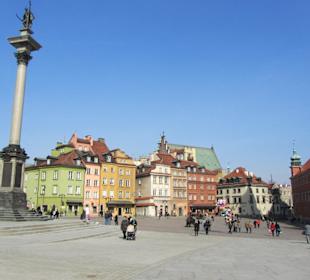 Plac Zamkowy, Kolumna Zygmunta III Wazy, Kamienice
