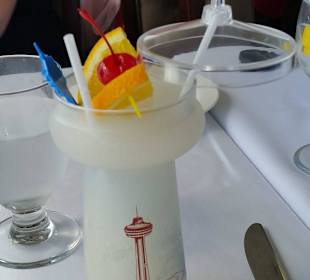 Cocktail im Revolving Dining Room