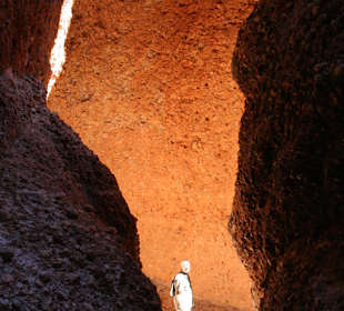 Echidna Chasm