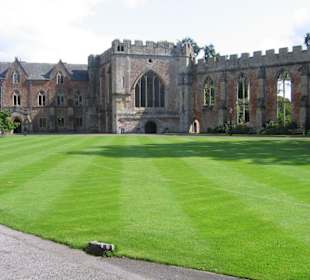 Bischofspalast und Gärten