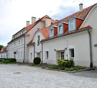 Zabudowa folwarczna w Krzyżowej