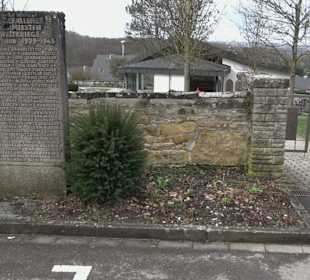 Kriegerdenkmal Tischardt