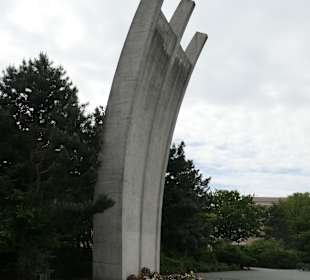Luftbrückendenkmal im Platz an der Luftbrücke