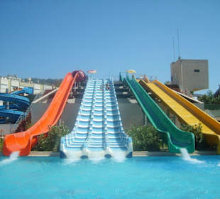 Kamikaze Rutschen im Water Planet