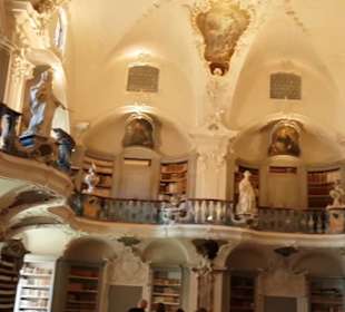 Geistliches Zentrum St. Peter
