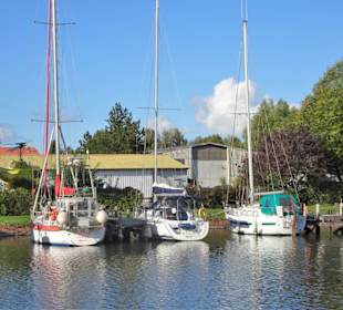 Eindrücke vom Rundgang durch den Hafen von Varel