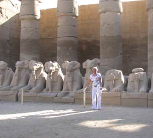 Карнакский храм