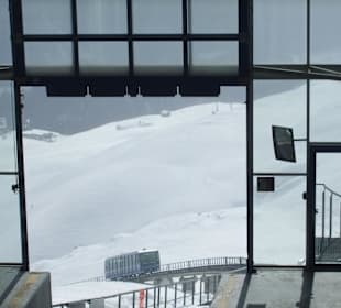 Bergstation der Corviglia-Standseilbahn