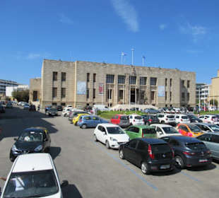 Mit dem Hop Bus in Rhodos Stadt unterwegs