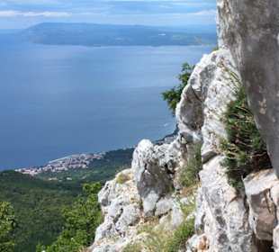 Aussicht von Biokovogebirge auf die Insel Brac