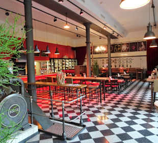 Rundgang durch die Gaststuben in der Brauwelt