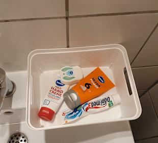 Waschbecken Utensilien