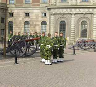 Wachablösung am Schloss