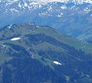 Blick auf den Hahnenkamm und Fleckalm