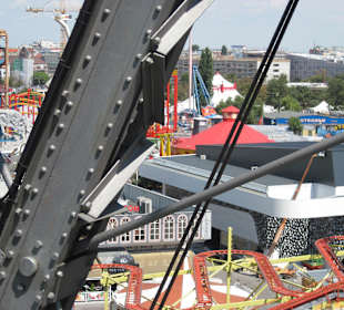 Es geht aufwärts mit dem Riesenrad