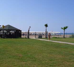 Ansicht zwischen Bar und Strand