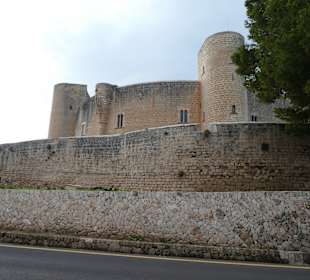 Castell Bellver oberhalb von Palma