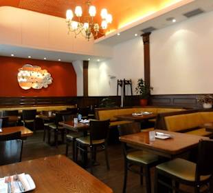 Blick in die Gasträume des Restaurant Eliá