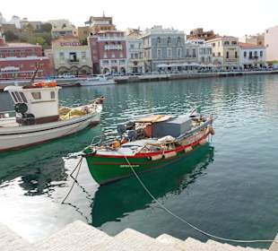 Fischerboote am Hafen