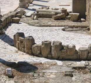 Auf dem Gelände der Chrysopolitissa