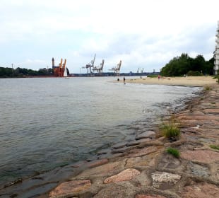 Hafeneinfahrt 