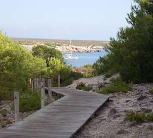 Fußweg zum Strand