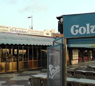 Geschäfte Plaza/Strand