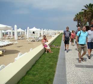 Auf der Promenade Richtung Side