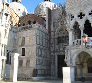 Eingang am Marktplatz