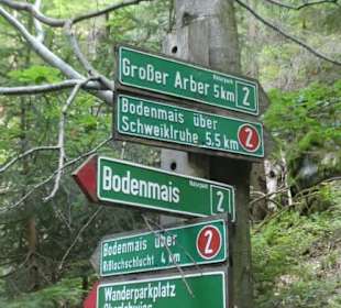 Wasserfall-Tour: meist gute Ausschilderung