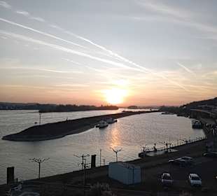 Ausblick PAPA RHEIN - Hotel & Spa