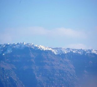 Santorin selbst im Bild Landschaft, Stadt