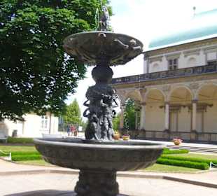 Der Singende Brunnen