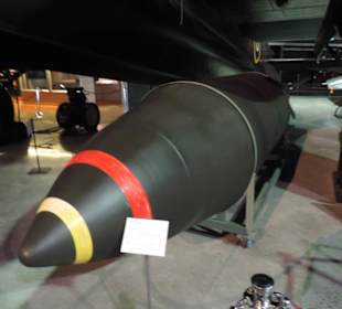 Bombe getragen von Lancaster Langstreckenbomber