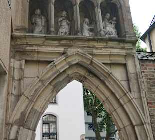 Das Dreikönigenpförtchen in Köln