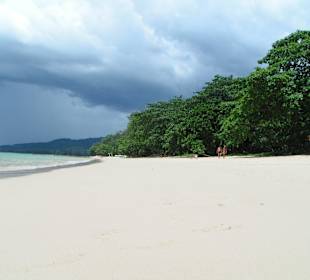 White Sand Beach