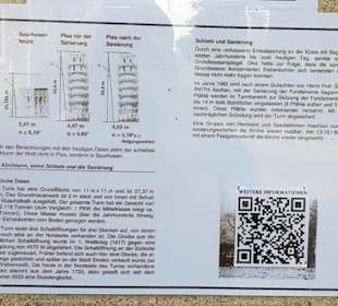 Schiefer Turm von Suurhusen in Emden,