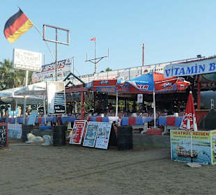 Strandbar Maria noch früh am Morgen