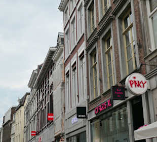 Die Grote Staat zwischen Tourist-Info und Vrijthof