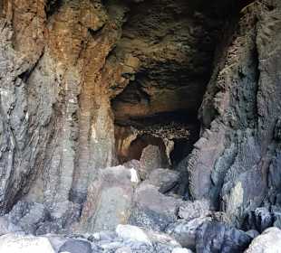 Höhle 