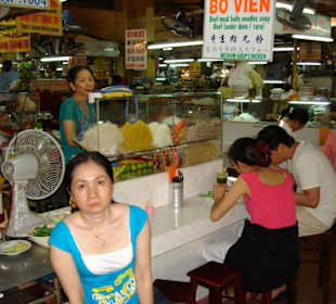 Lecker essen auf vdem Markt